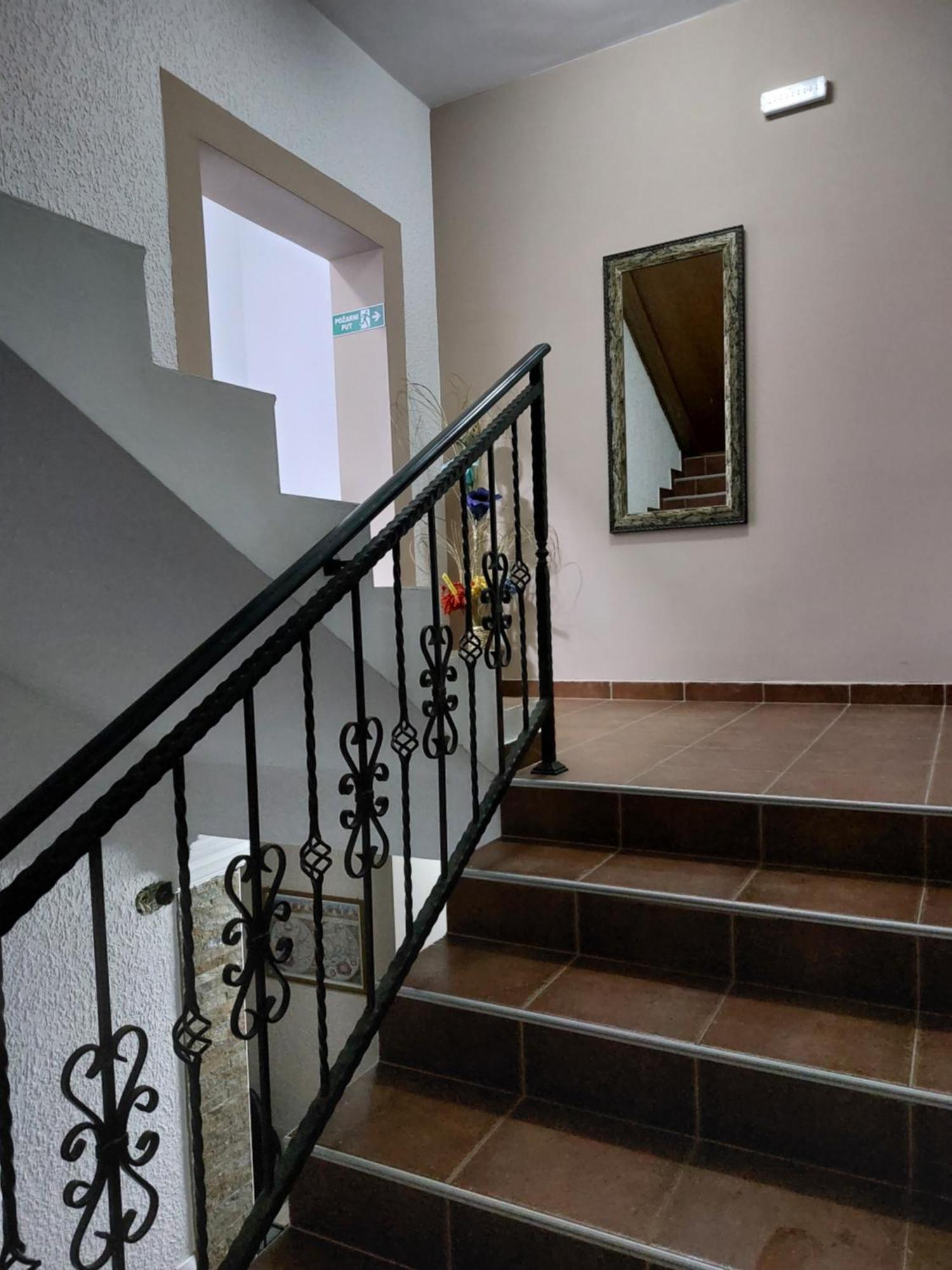 Apartmani Radulovic Vrnjačka Banja 客房 照片